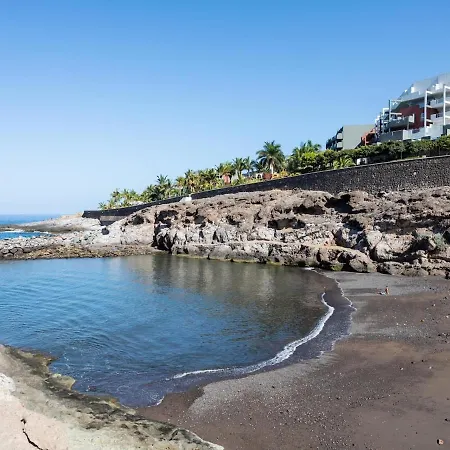 Lightbooking Marina Palace Tenerife *